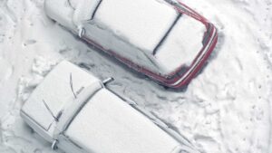 voiture sous la neige
